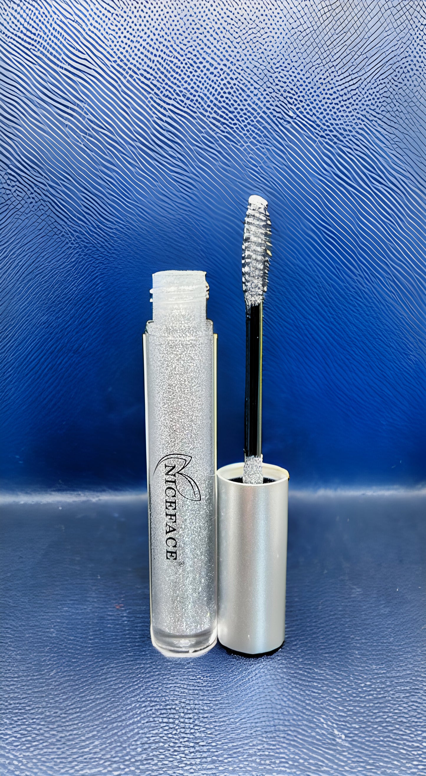 Mascara à paillettes