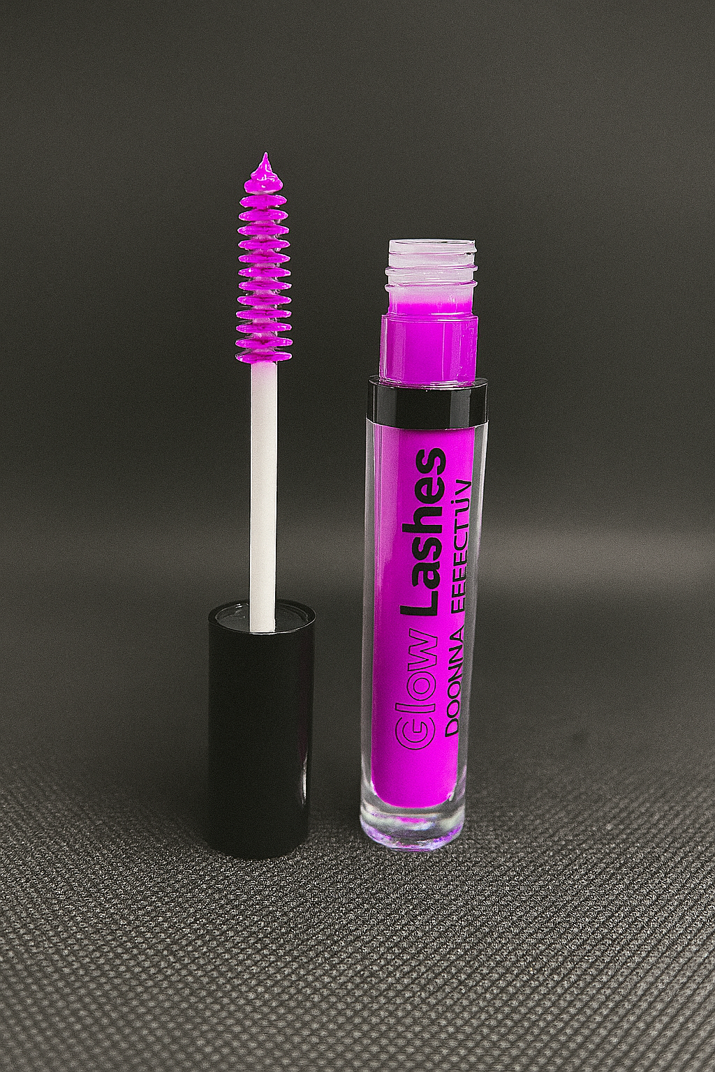 mascara de couleur et UV