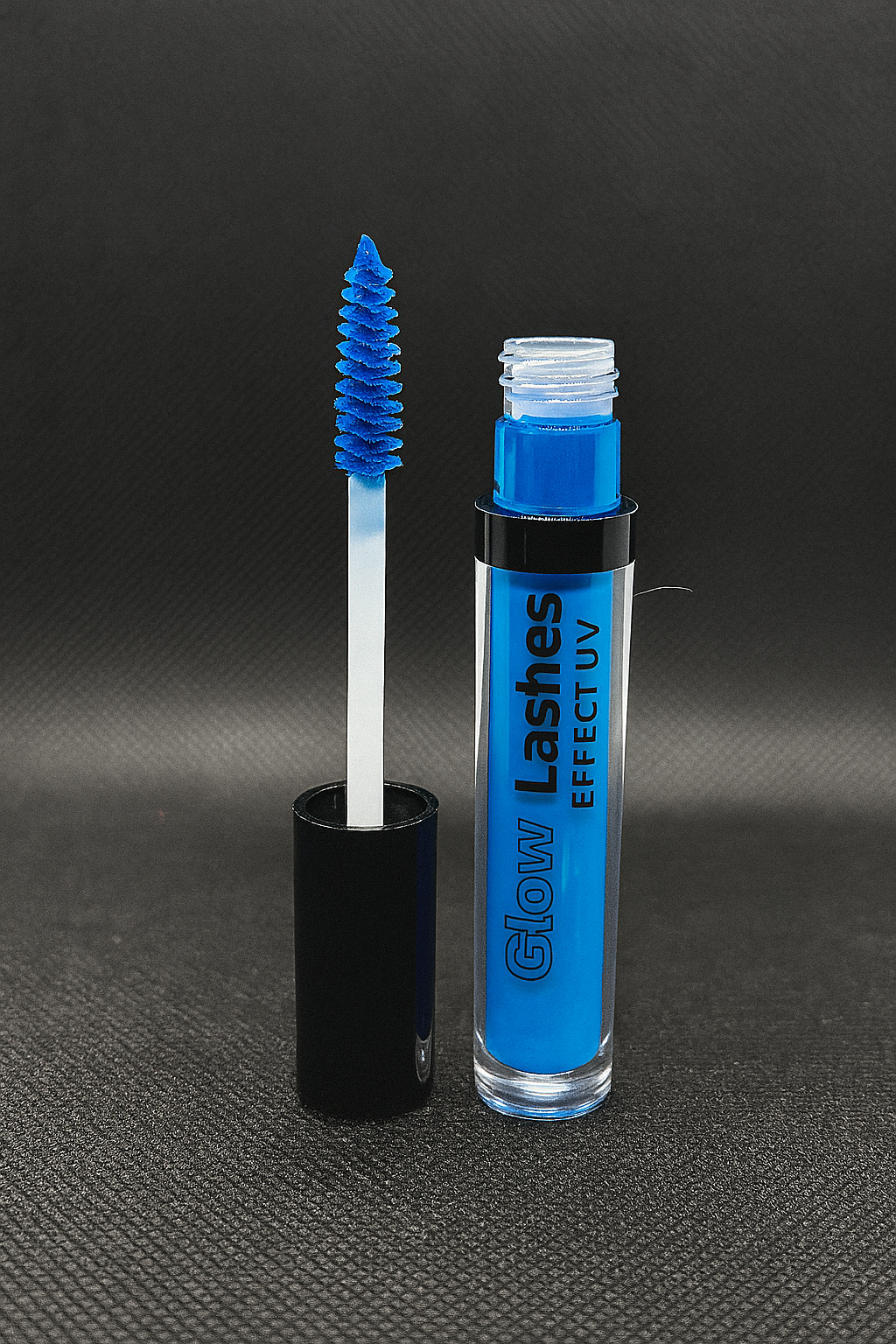 mascara de couleur et UV